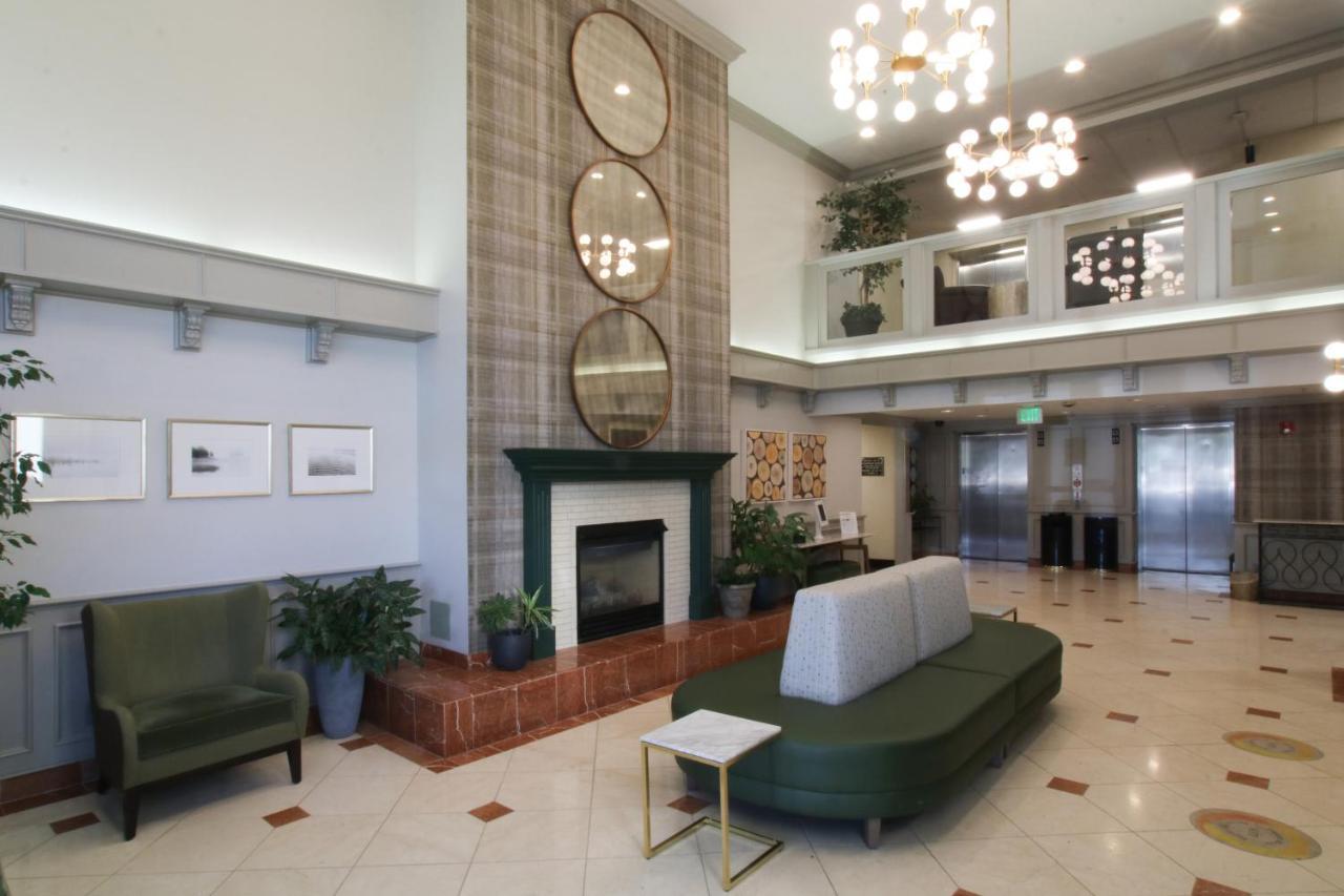 Oxford Suites Spokane Valley Exterior foto