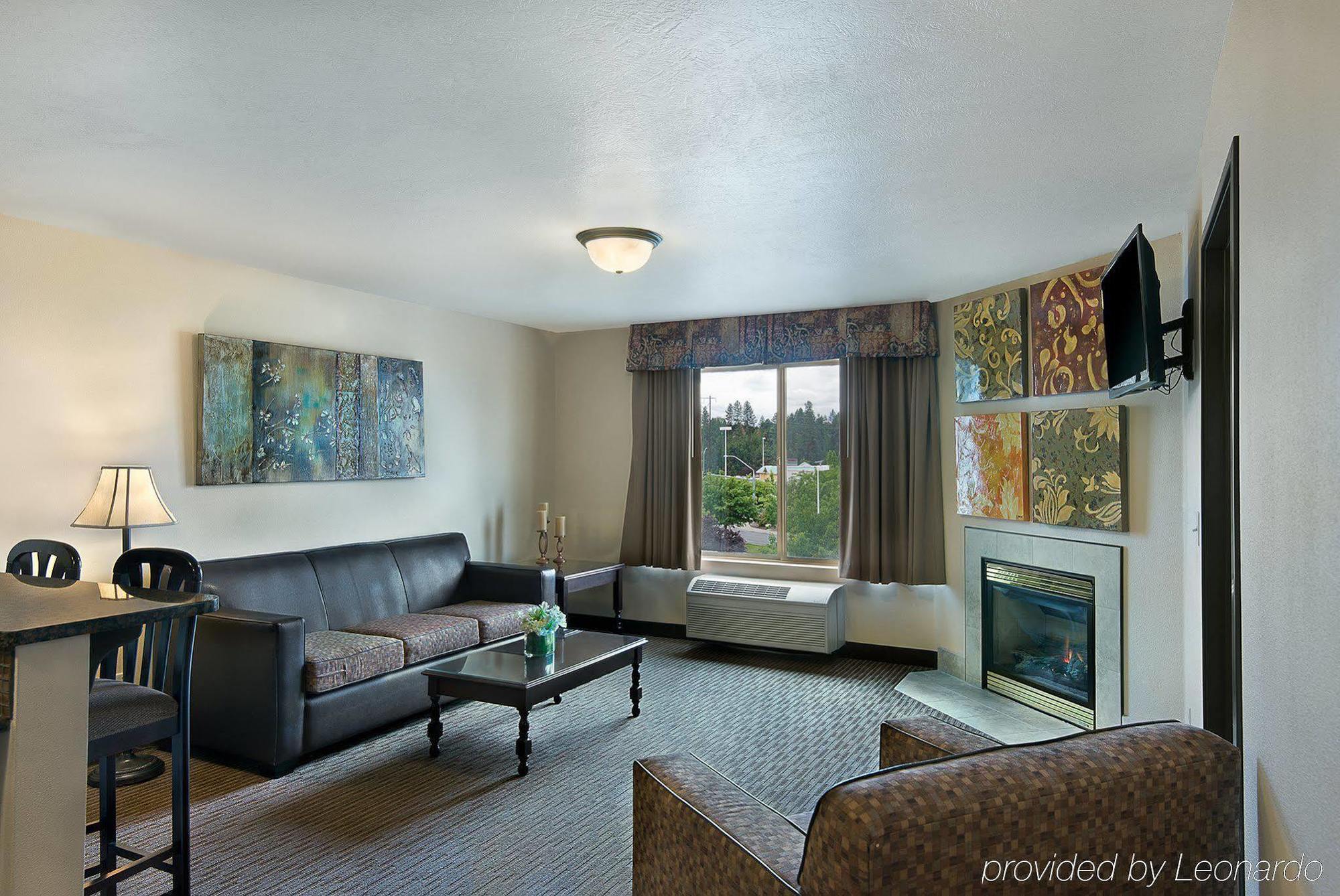 Oxford Suites Spokane Valley Exterior foto